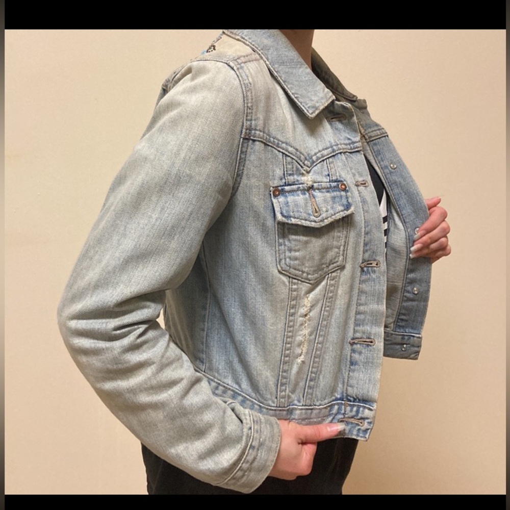 Jean jacket - Picture 3 of 3